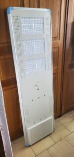 Lampadaire solaire 100W All-in-One (grand modele)
